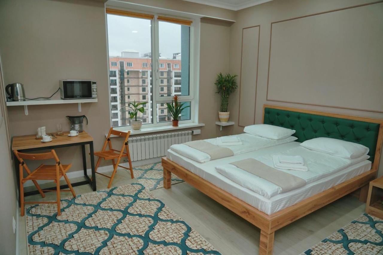 Halal Apart Hotel Алма Ата Екстериор снимка